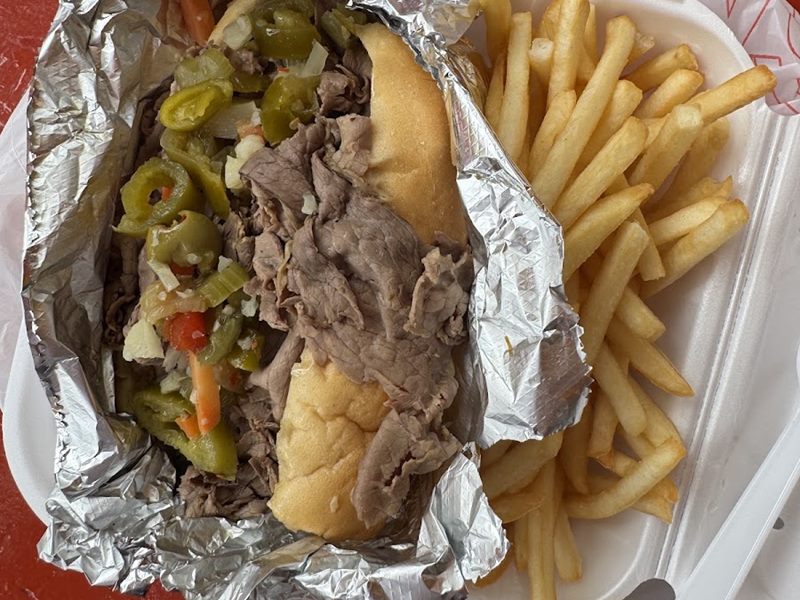 Budacki's Drive In food